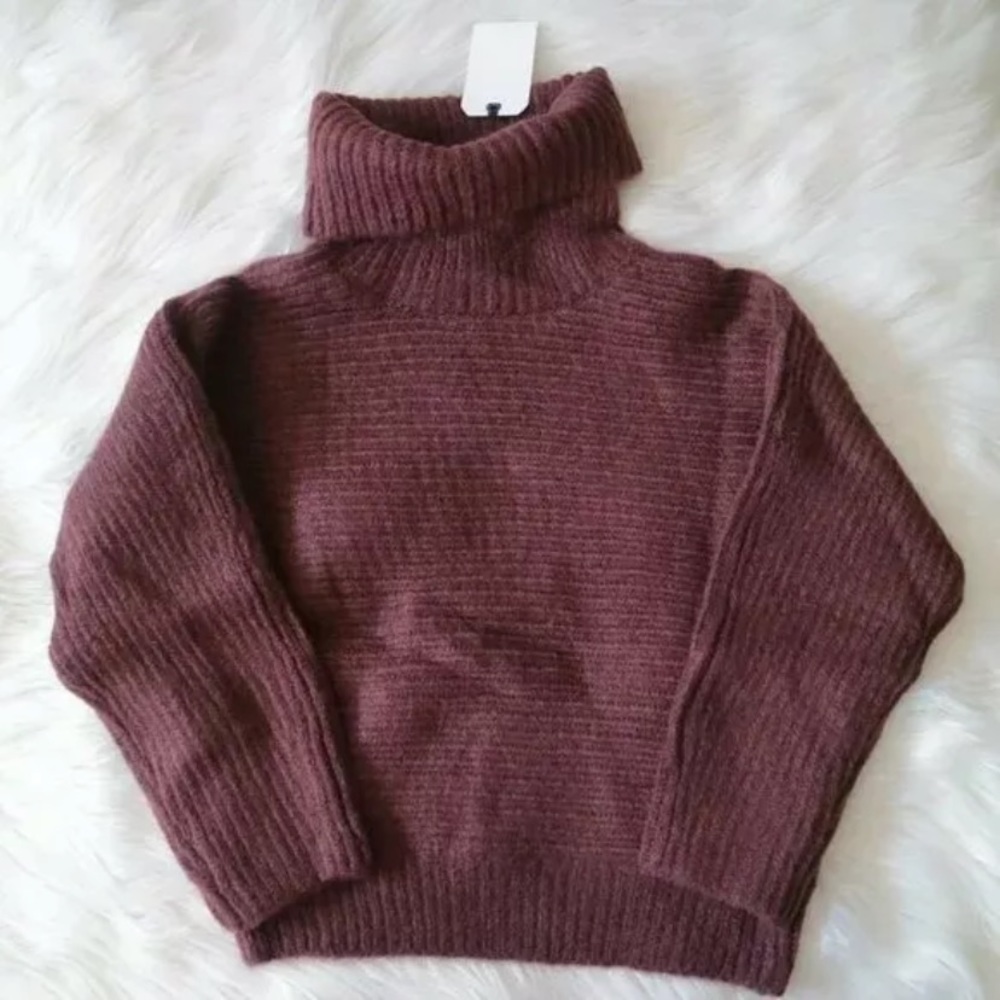*NEW* NORDSTORM LEITH DOLMAN TURTLENECK SWEATER IN BURGUNDY VINE